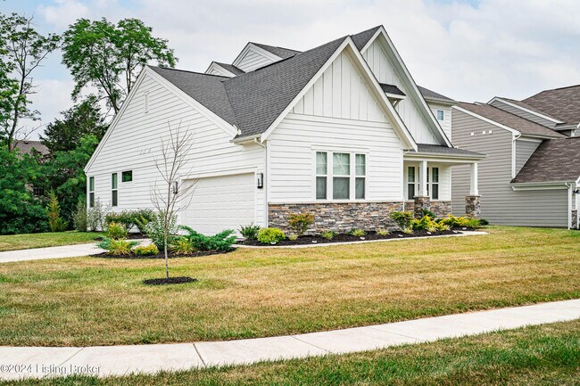 Building Photo - 10536 Vista View Dr