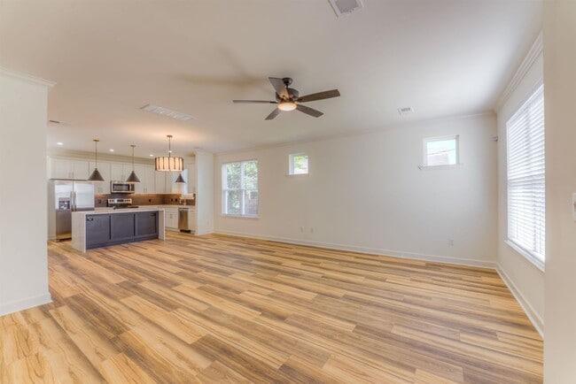 Building Photo - Gorgeous New Construction in the Middle of...