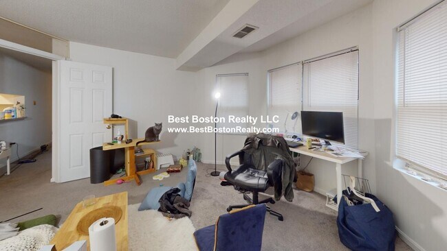 Foto del edificio - 175 Beacon St