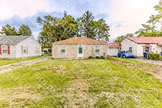 Building Photo - 1723 E 23rd St