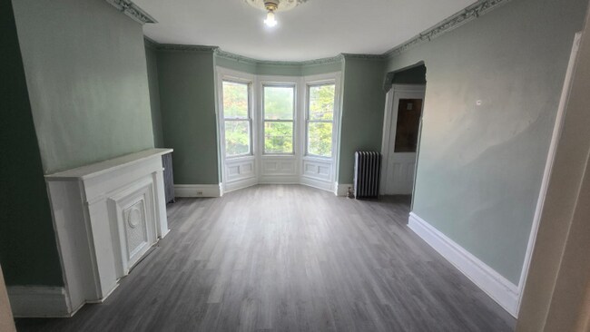 Foto del edificio - 274 S 8th St