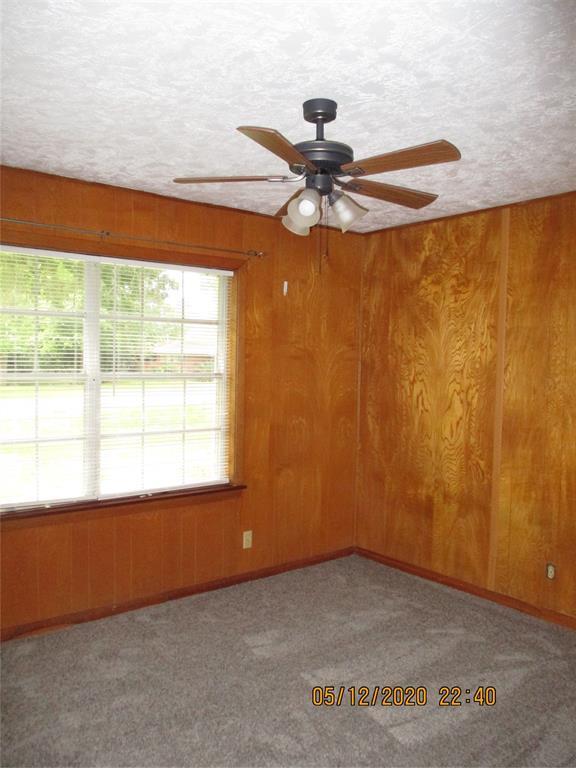 Building Photo - 125 Lazy Ln