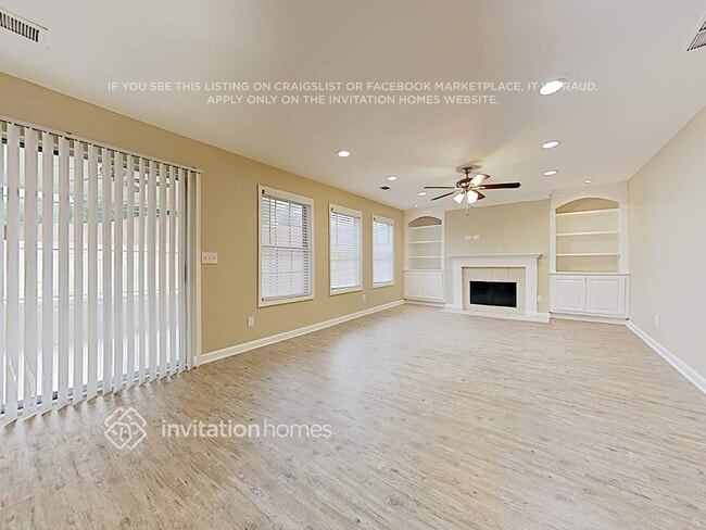 Foto del edificio - 3935 Brushy Wood Dr