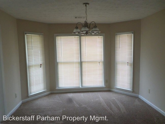 Foto del edificio - 3 br, 2 bath House - 4814 Sterling Drive