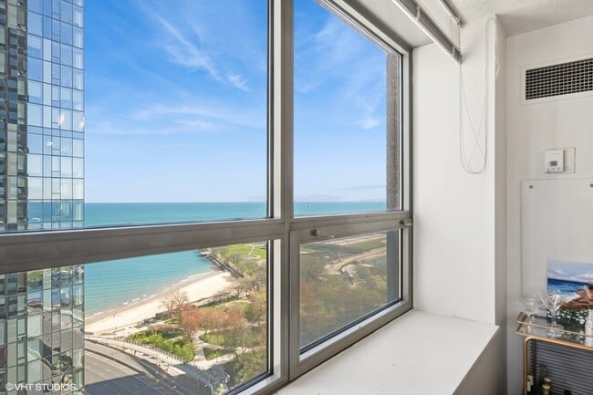 Building Photo - 474 N Lake Shore Dr