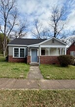 Building Photo - 1401 12th Ave N