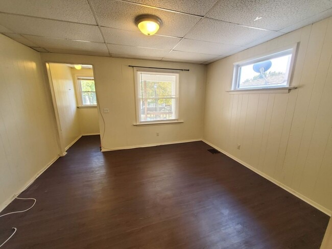 Building Photo - Large 3 Bedroom 2 Story Apartment Winton / Blossom area Avail Soon