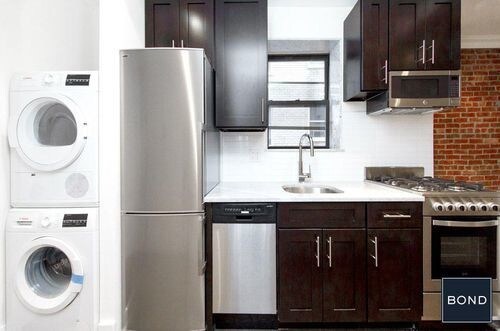 Foto del edificio - 341 E 75th St
