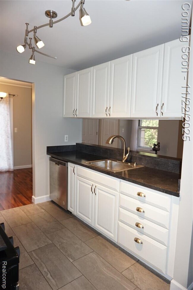 Foto del edificio - 33647 Bayview Dr