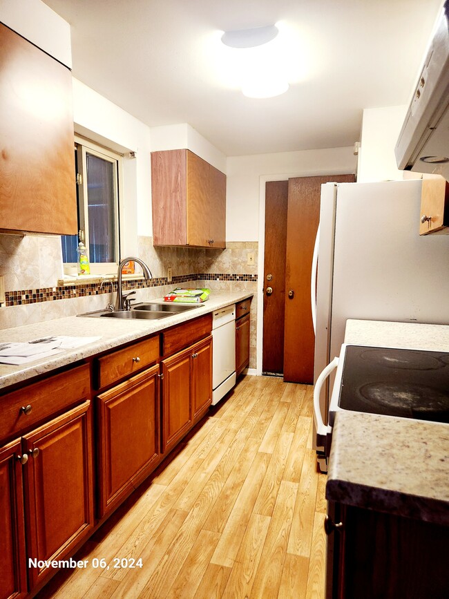 Building Photo - 443 Galena St