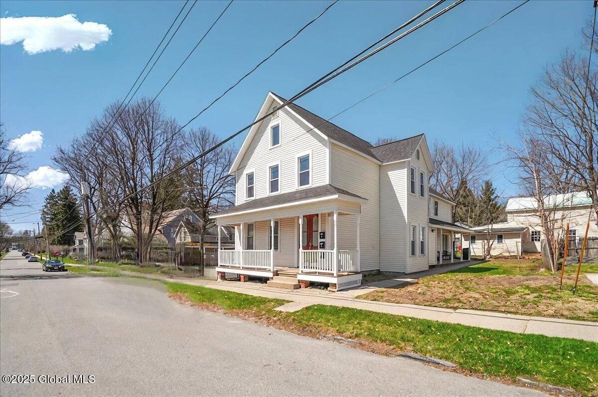 Foto principal - 3 Waterbury St