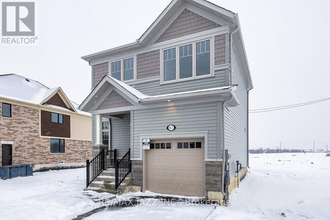 Building Photo - 67 Debois St