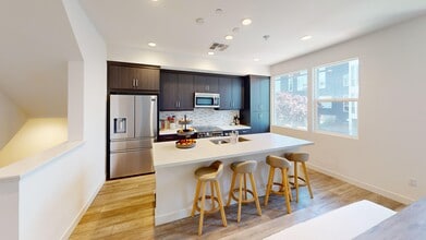 Building Photo - 1333 Pullman Way