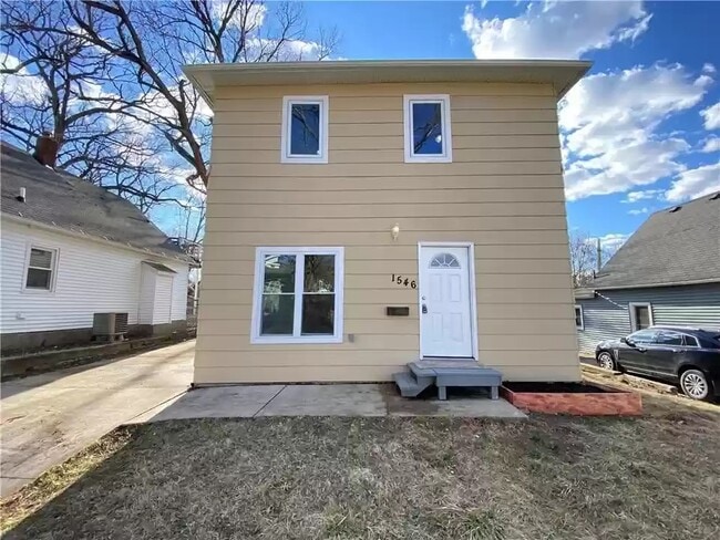 Building Photo - 1546 33rd St