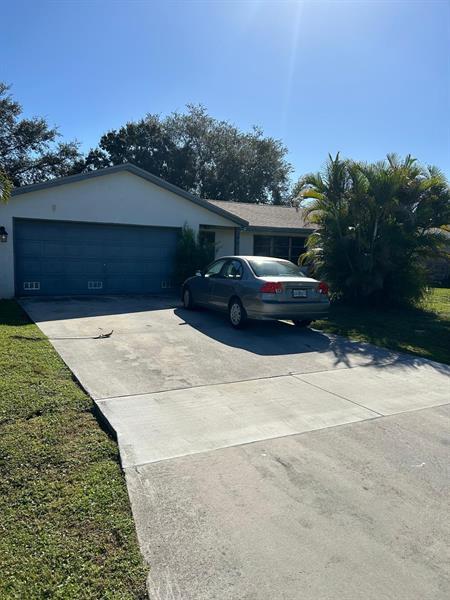 Foto principal - 461 SW Byron St