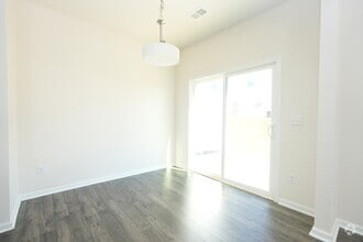 Building Photo - 3757 Yorkshire Pl