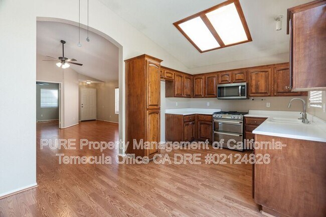 Building Photo - 43390 Corte Benavente