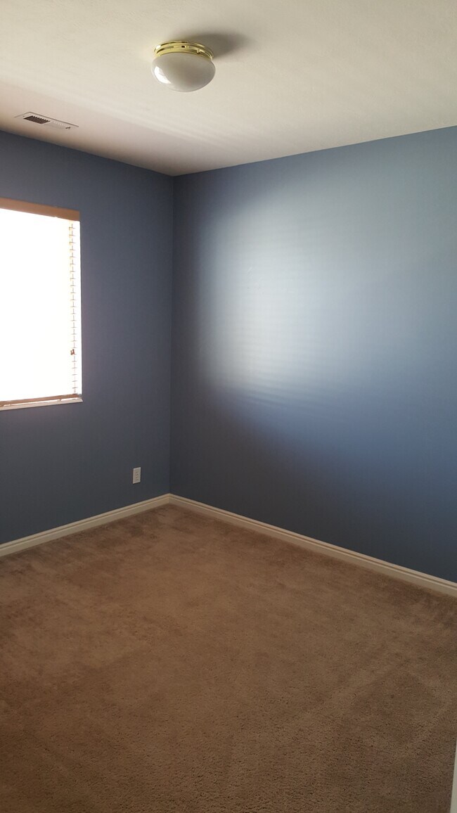 dormitorio azul - 125 Peregrine Ln