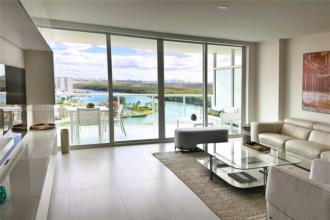 Building Photo - 400 Sunny Isles Blvd