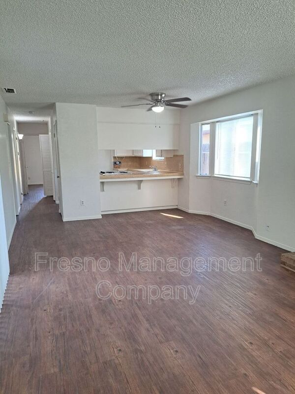 Foto del edificio - 4350 N Ellendale Ave