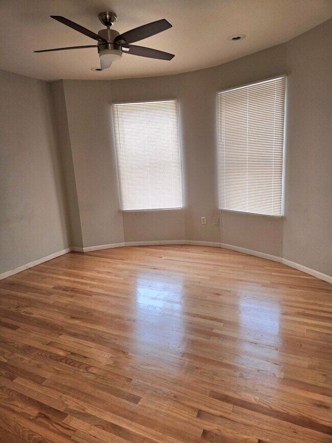 Building Photo - 3861 W Arthington St