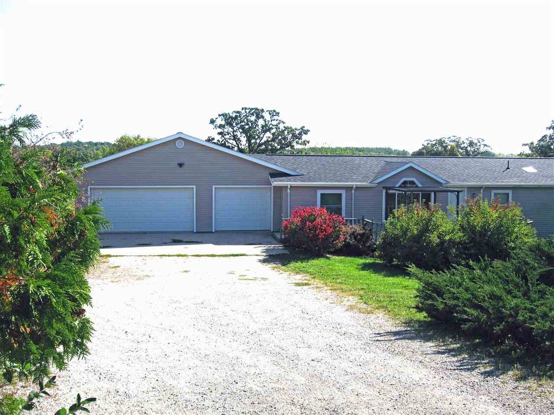 Primary Photo - N3884 County Rd T T
