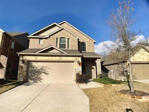 Building Photo - 9828 Moccasin Creek Ln