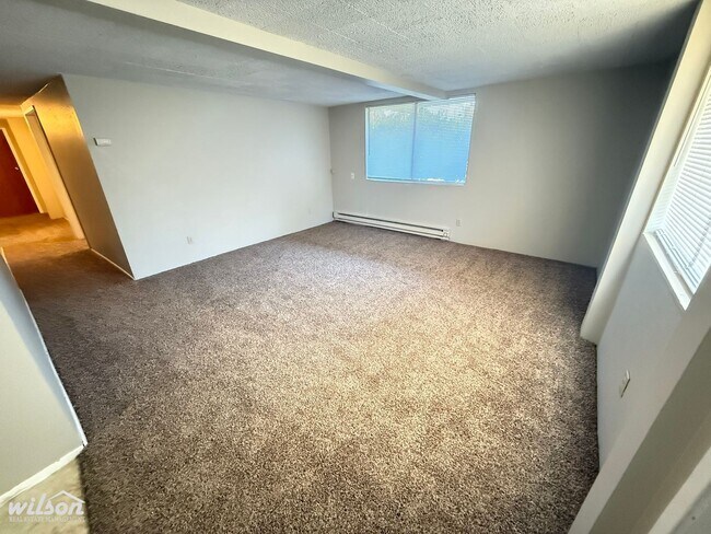 Foto del edificio - 6602 W Lincoln Ave