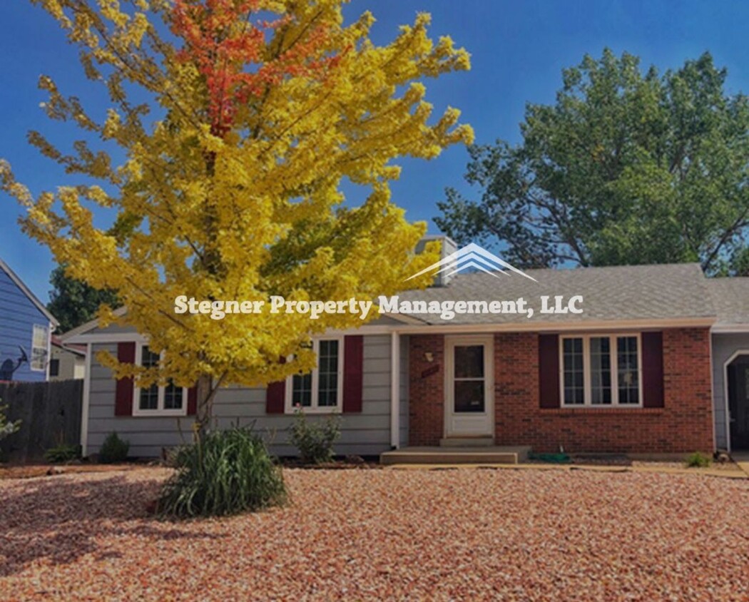 Primary Photo - Wonderful Home in Loveland