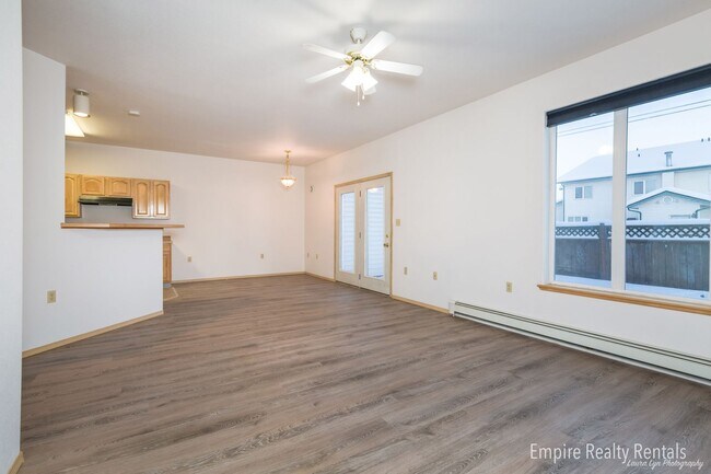 Foto del edificio - Three Bed, 2.5 Bath, 1 Car Garage