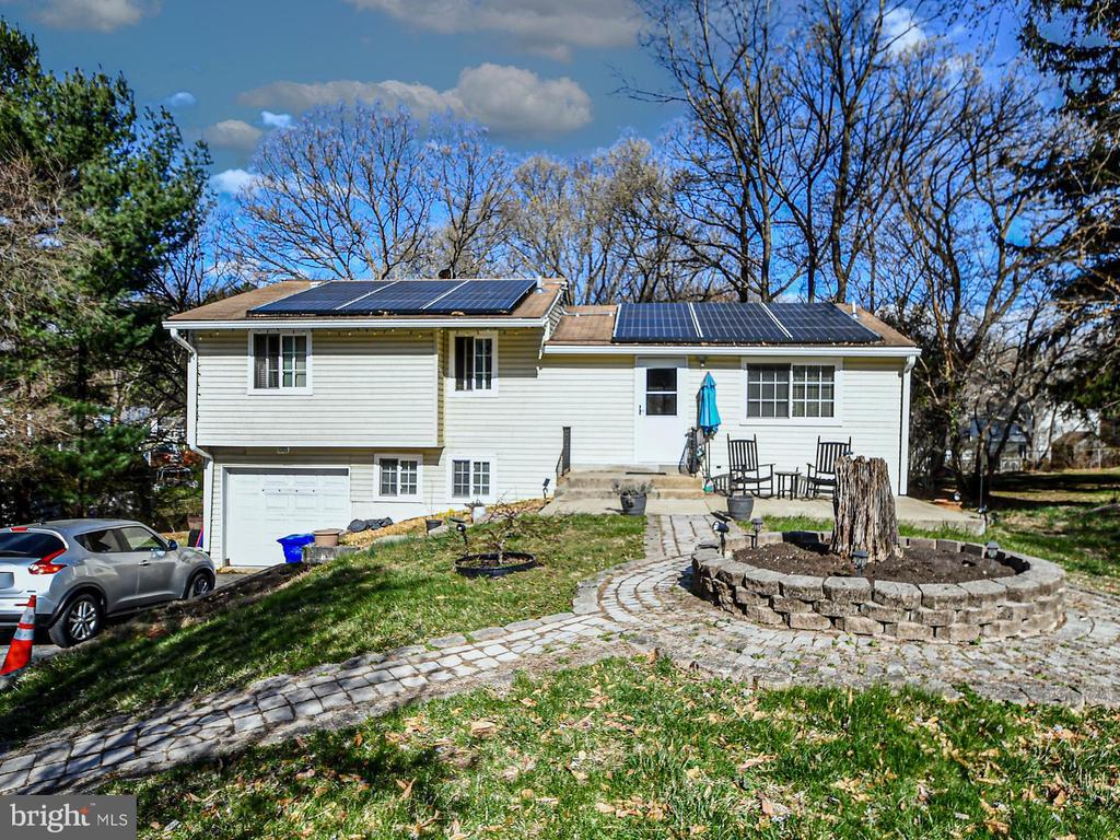 Foto principal - 19120 Plummer Dr