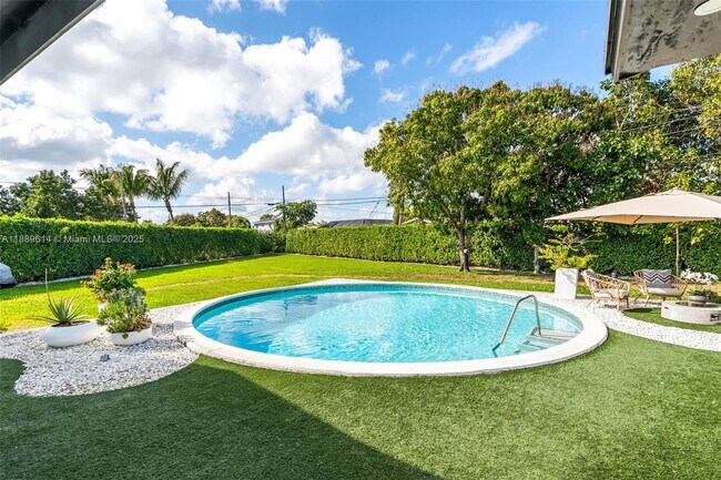 Foto del edificio - 10971 SW 177th St