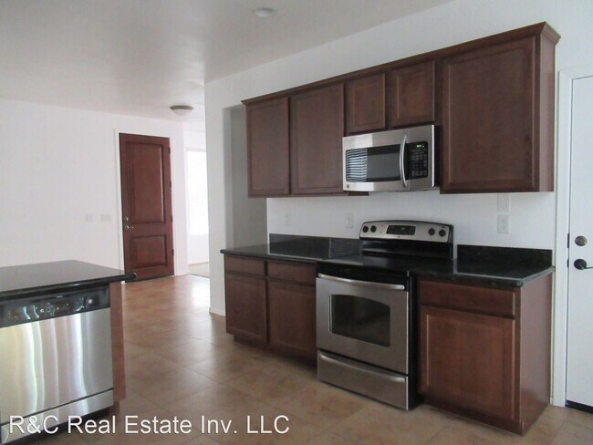 Foto del edificio - 3 br, 2.5 bath House - 4234 E Tulsa St