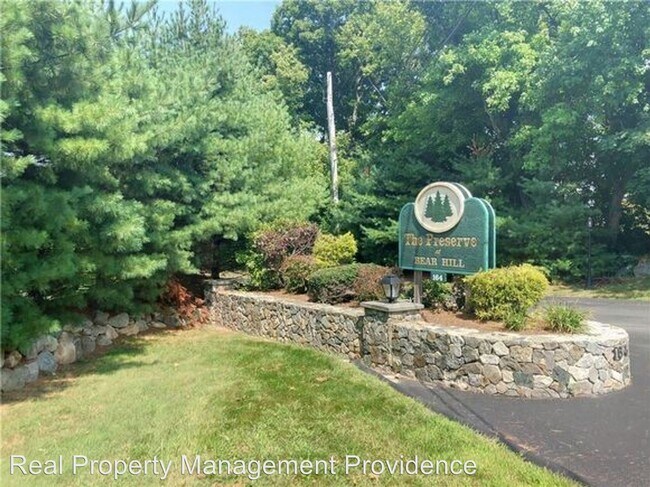 Building Photo - 164 Bear Hill Rd