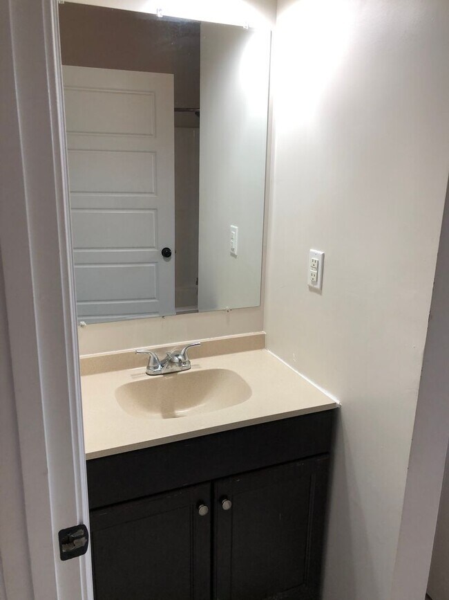 Foto del edificio - 2728 S 4th St