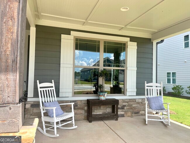 Foto del edificio - 1180 Legend Dr