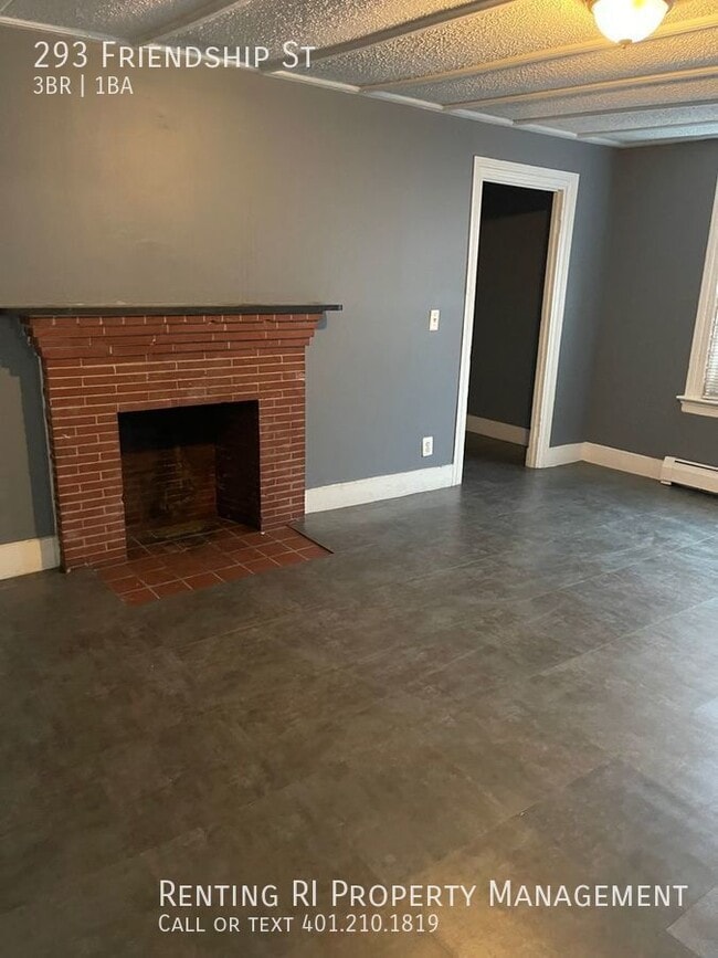 Building Photo - All New! First Floor 3 Bed, granite kitche...