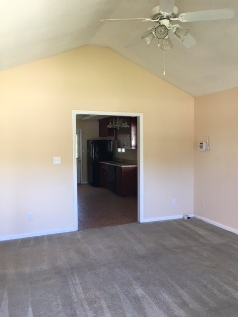 Building Photo - 2 bedroom/2bath House in Valdosta