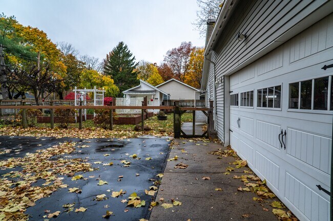 Foto del edificio - 422 S Michigan Ave