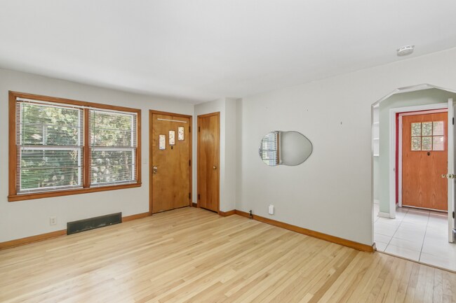 Foto del edificio - 2225 Winnebago St