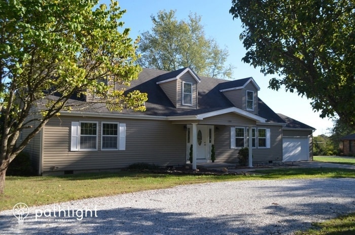 Primary Photo - 1340 West Mesa Drive, Nixa, MO, 65714