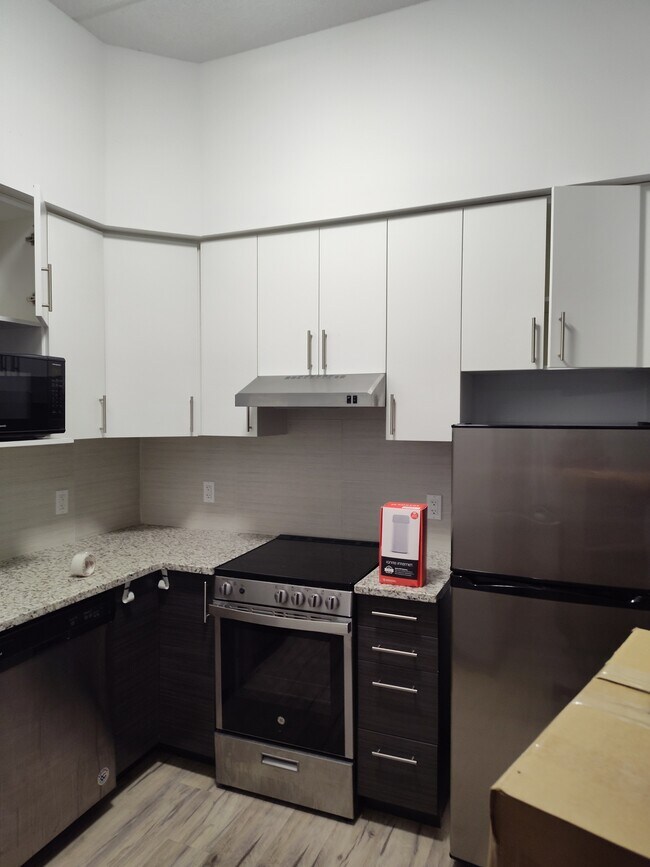 Photo du bâtiment - 77-177 Leland St