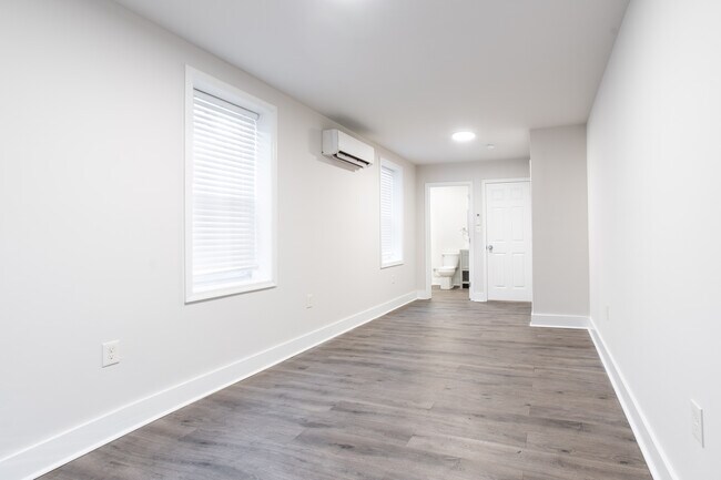 Foto del edificio - 1741 W Ontario St
