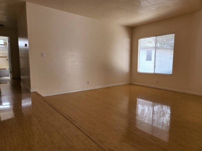 Foto del edificio - 32318 Crest Ln