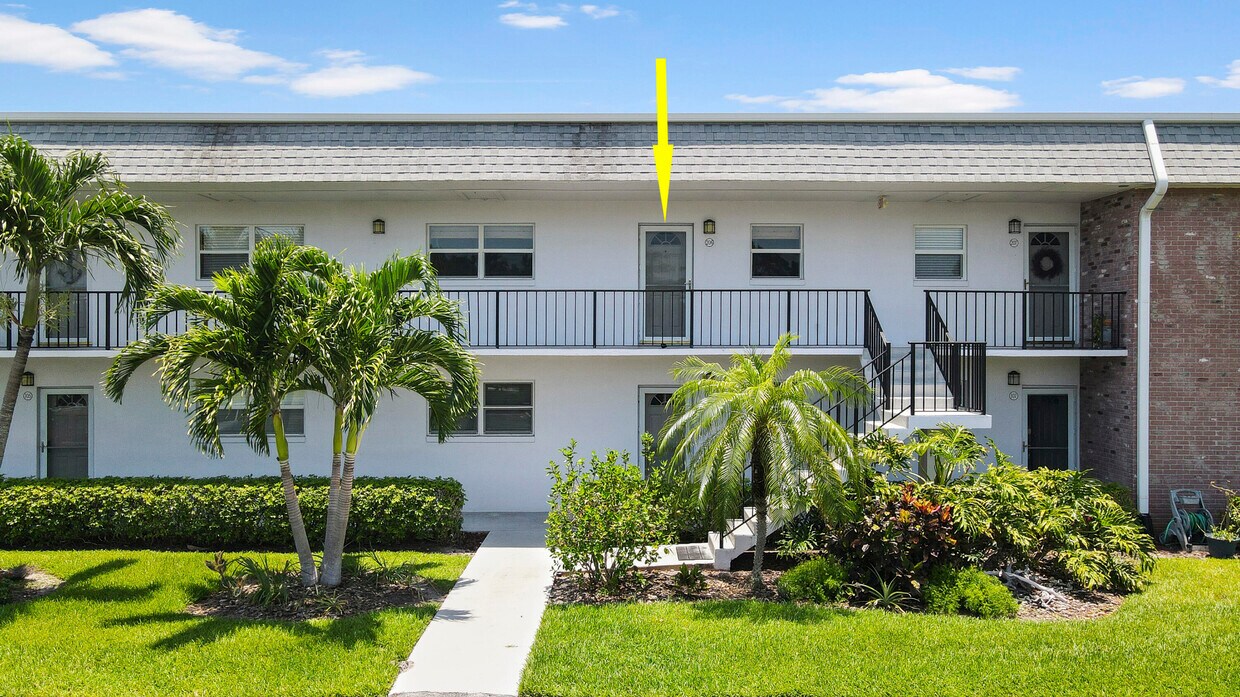 Primary Photo - 1166 Bayshore Dr