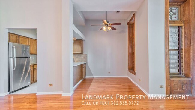 Foto del edificio - 549 W Belden Ave