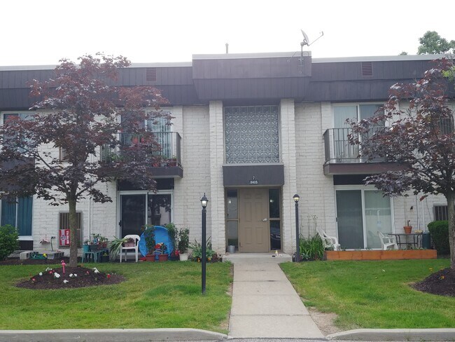 Building Photo - 8405 N Akins Rd