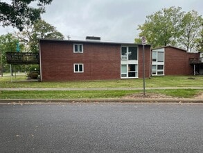 Building Photo - 262-2A S Corl St