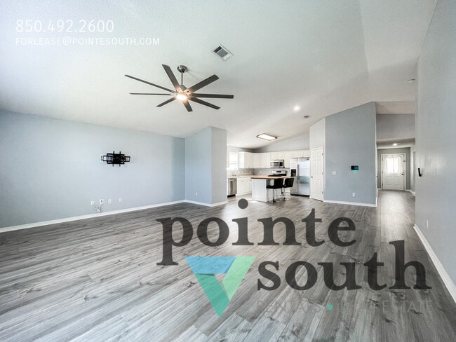 Building Photo - 209 Staysail St