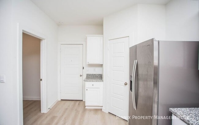 Building Photo - 7817 93rd St